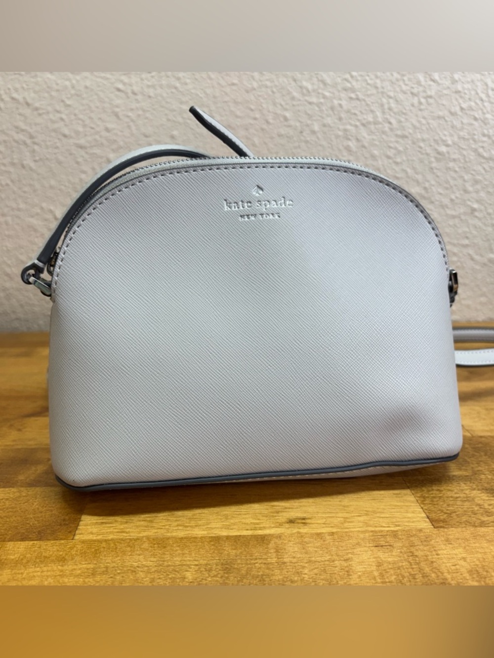 NWT Kate Spade Schuyler Small Dome Crossbody Platinum Grey